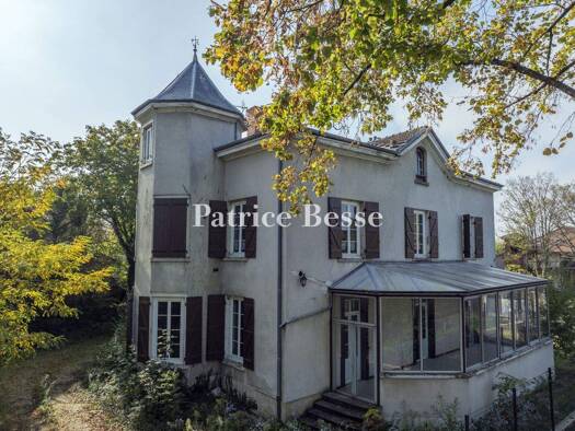 Reihenmittelhaus zum Kauf 850.000 € 8 Zimmer 259 m² 1.047 m² Grundstück Centre Écully 69130