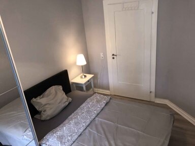 Wohnung zur Miete Wohnen auf Zeit 780 € 4 Zimmer 11 m² frei ab 04.02.2025 Rothschildallee 33 Nordend - Ost Frankfurt am Main 60389