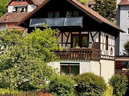 Einfamilienhaus zum Kauf 395.000 € 6 Zimmer 140 m² 374 m² Grundstück Bad Wildbad Bad Wildbad 75323