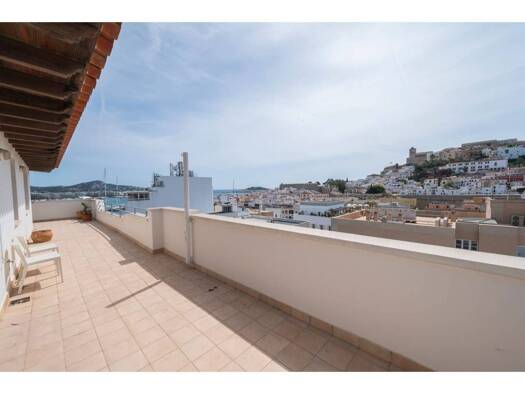 Penthouse zum Kauf 1.470.000 € 4 Zimmer 231 m² 9. Geschoss >Avinguda de Bartomeu de Roselló > Ibiza Stadt 07800