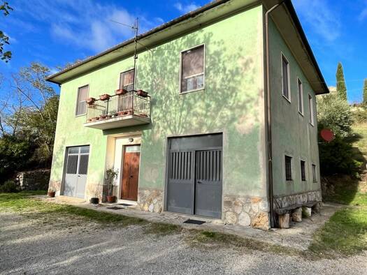 Bauernhaus zum Kauf 350.000 € 8 Zimmer 200 m² 10.000 m² Grundstück Sorano