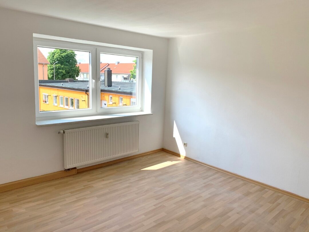 Wohnung zur Miete 424 € 3 Zimmer 52 m²<br/>Wohnfläche 2.<br/>Geschoss 26.12.2024<br/>Verfügbarkeit Hochrainstr. 38 Kernstadt Schwandorf Schwandorf 92421