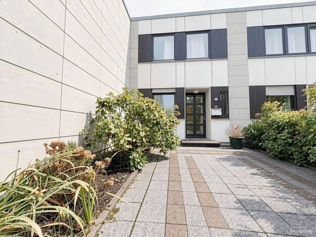 Reihenmittelhaus zum Kauf 399.000 € 4 Zimmer 94 m² 188 m² Grundstück Strümp Meerbusch 40670