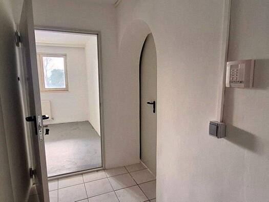 Lagerhalle zur Miete 70 € 6,3 m² Lagerfläche Franz Asenbauer Gasse Wien 1230