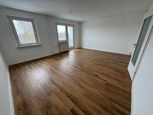Wohnung zur Miete 1.040 € 4 Zimmer 102 m² Geschoss 3/4 frei ab 01.03.2026 Rotfuchsstraße 23 Heiterblick Leipzig 04329