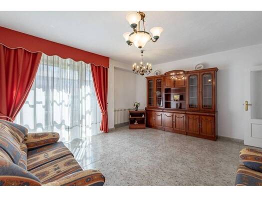 Wohnung zum Kauf 95.000 € 4 Zimmer 141 m² 2. Geschoss Los Villares 23160