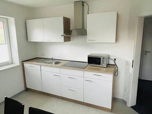 Wohnung zur Miete 480 € 2 Zimmer 49 m² Geschoss 1/2 frei ab sofort Wechterswinkel Bastheim 97654
