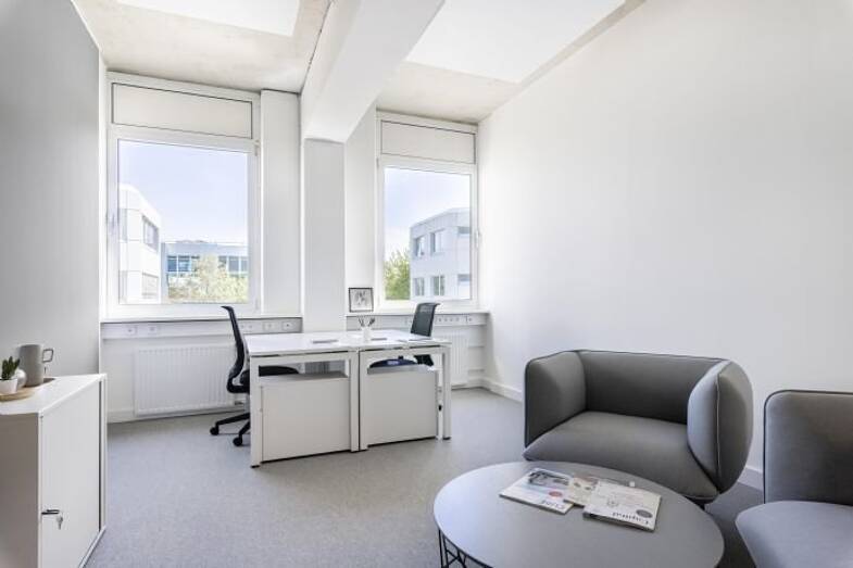 Büro-/Praxisfläche zur Miete 879 € 75 m² Bürofläche teilbar von 35 m² bis 75 m² Carl Zeiss Ring 15a Ismaning Ismaning 85737
