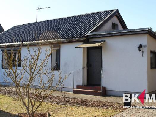 Bungalow zum Kauf 329.000 € 3 Zimmer 80,2 m² 1.017 m² Grundstück frei ab sofort Schulzendorf 15732