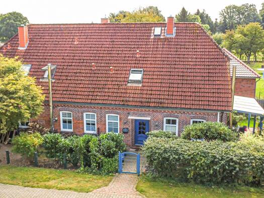 Mehrfamilienhaus zum Kauf 449.000 € 10 Zimmer 270 m² 750 m² Grundstück Eyendorf 21376