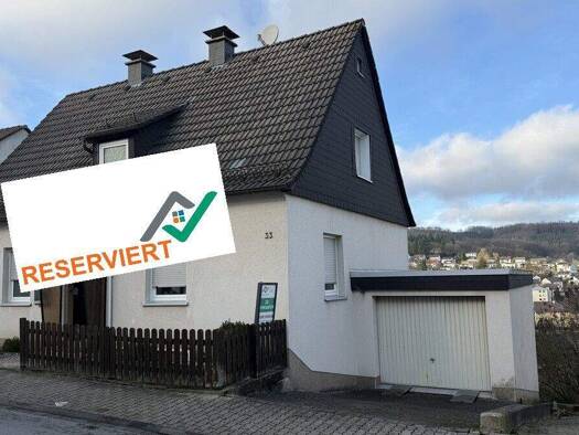 Einfamilienhaus zum Kauf 208.000 € 6 Zimmer 107 m² 1.061 m² Grundstück Neuenrade 58809