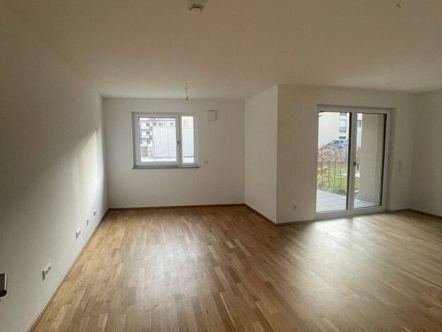 Wohnung zur Miete 1.616 € 4 Zimmer 108 m² EG frei ab sofort Deutenbacher Str. 24 Stein 90547