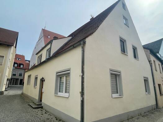 Einfamilienhaus zum Kauf 269.000 € 4 Zimmer 110 m² 142 m² Grundstück Abensberg Abensberg 93326