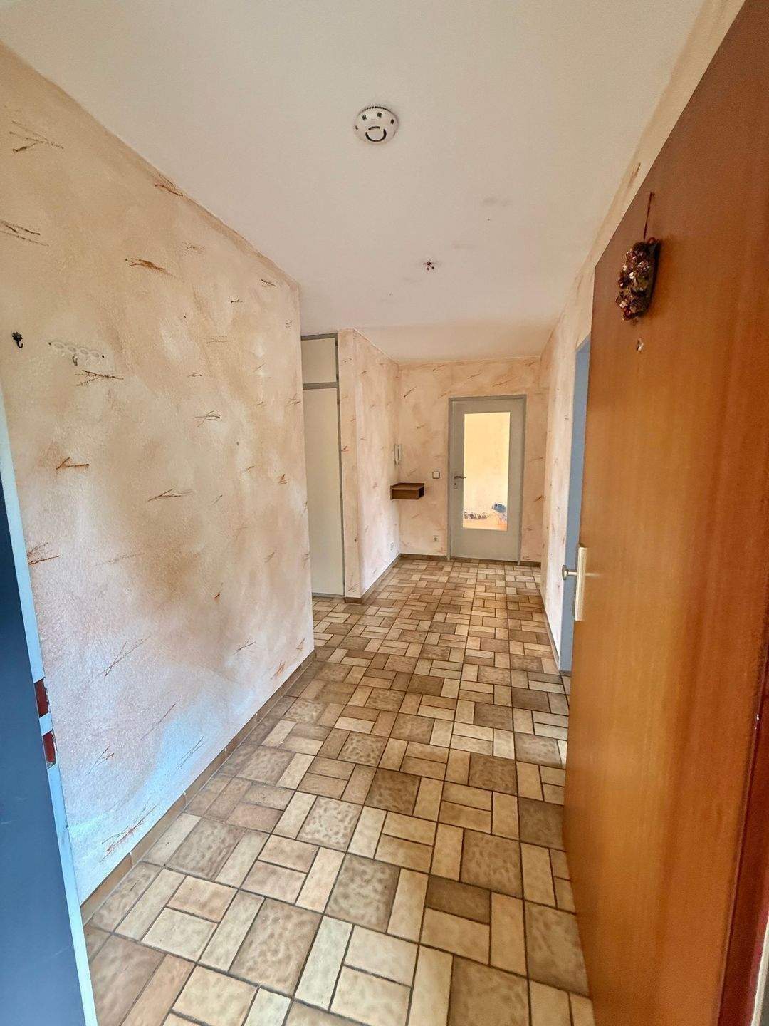 Immobilie in Brigachtal - 3-Zimmer-Wohnung mit Blick ins Grüne inklusive EBK - Bild 2