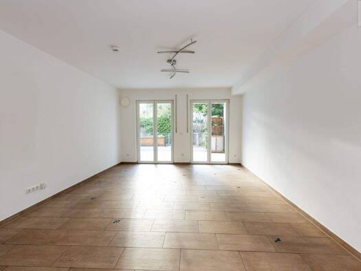 Wohnung zum Kauf 437.500 € 4 Zimmer 88,8 m² EG Ingolstadt 85057