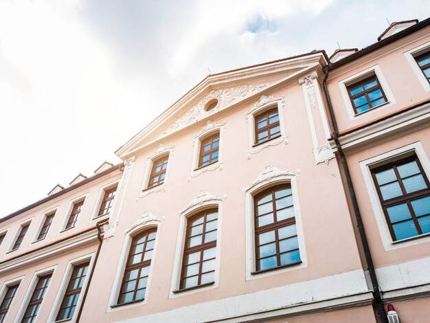 Studio zur Miete 324 € 2 Zimmer 54 m² 1. Geschoss Johannisstraße 2 Löbau Löbau 02708