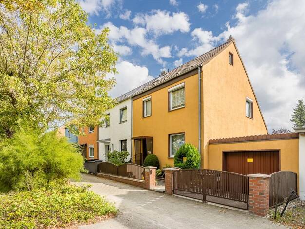 Reihenendhaus zum Kauf 495.000 € 6 Zimmer 105 m² 372 m² Grundstück Mariendorf Berlin 12107