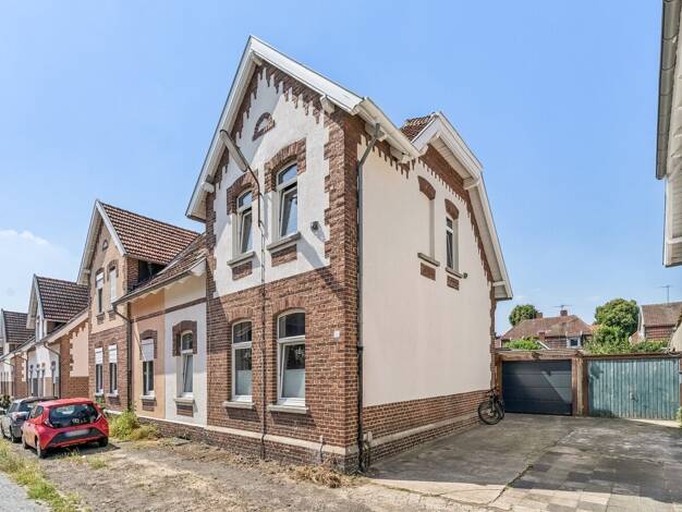 Doppelhaushälfte zum Kauf 259.000 € 5 Zimmer 106,7 m² 590 m² Grundstück Rheine Rheine 48429