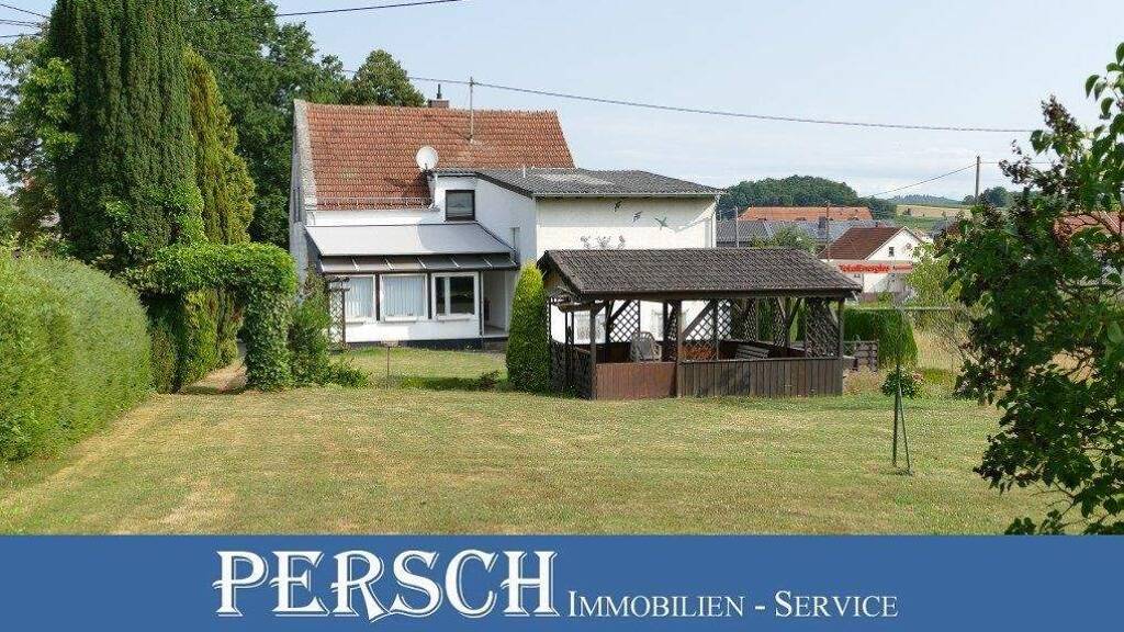 Einfamilienhaus zum Kauf 249.000 € 9 Zimmer 190 m² 2.121 m² Grundstück frei ab sofort Bliesen Sankt Wendel 66606