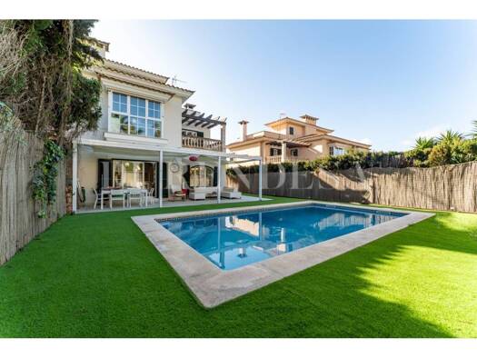 Villa zum Kauf 1.060.000 € 3 Zimmer 214 m² 419 m² Grundstück Carrer de l'Esparver 9 Llucmajor 07609