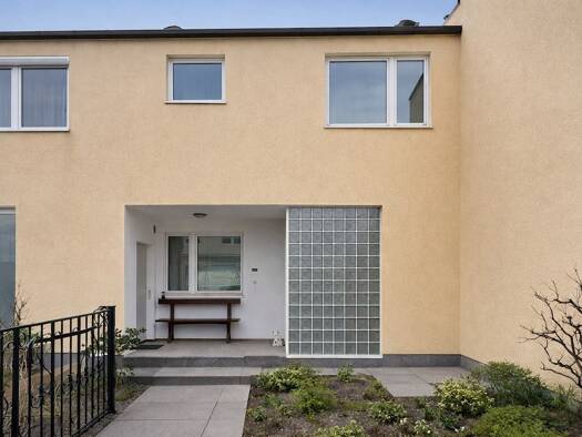 Reihenmittelhaus zum Kauf 215.000 € 4 Zimmer 94 m² 148 m² Grundstück Ternitz 2630