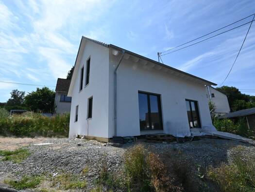 Einfamilienhaus zum Kauf 350.000 € 6 Zimmer 127,9 m² 399 m² Grundstück Hilgert Hilgert 56206