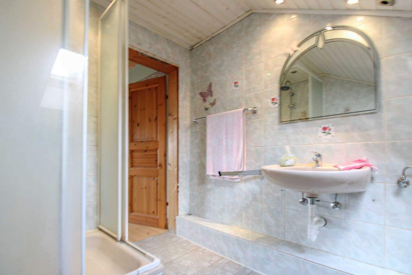 Immobilie in Wölferlingen - Einfamilienhaus mit Ausbaupotential, Garage und Freistellplatz - Bild 4