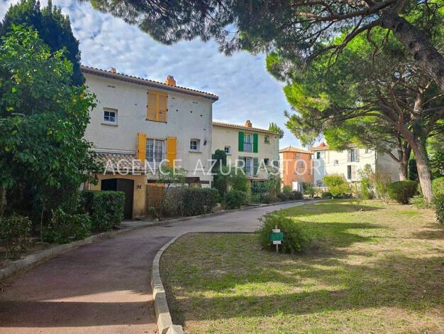 Studio zum Kauf 195.000 € 2 Zimmer 48,7 m² 1. Geschoss Arènes Saint-Raphaël 83700