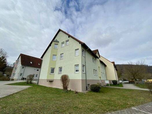 Wohnung zur Miete 450 € 3 Zimmer 78 m² 3. Geschoss frei ab 01.11.2026 In der Huthweide Untermaßfeld 98617