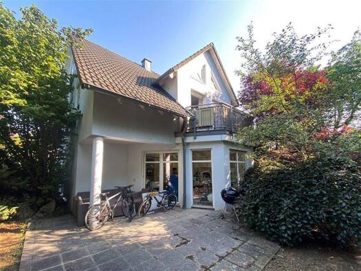 Bürogebäude zum Kauf 997.000 € 357 m² Bürofläche Heuchelhof Würzburg 97084