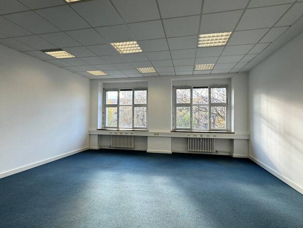 Büro zur Miete provisionsfrei 8.788 € 10 Zimmer 520 m² Bürofläche Borsigwalde Berlin 13509