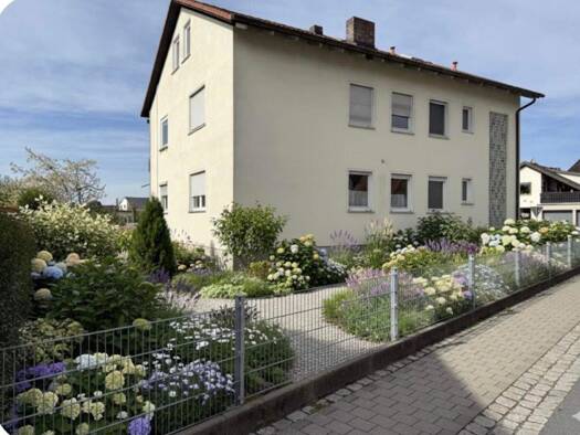 Mehrfamilienhaus zum Kauf 795.000 € 7 Zimmer 255 m² 1.241 m² Grundstück Röttenbach 91341