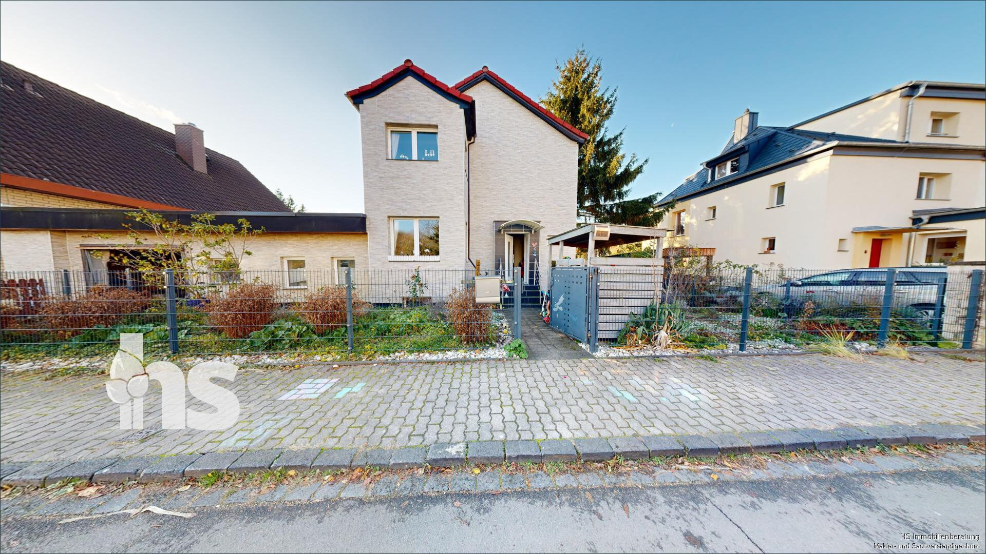 Einfamilienhaus zum Kauf provisionsfrei 435.000 € 8 Zimmer 142 m²<br/>Wohnfläche 643 m²<br/>Grundstück Häußerstr. 10 Großzschocher Leipzig 04249