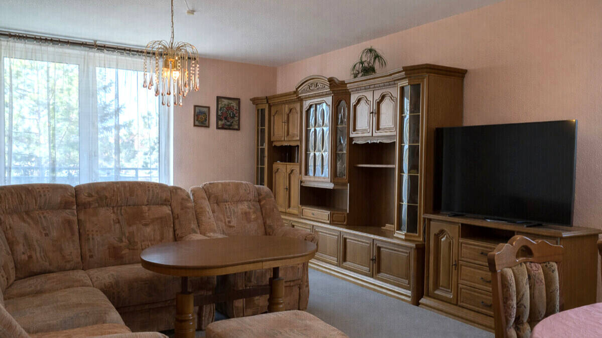 Immobilie in Gräfenhainichen - Vermietete Eigentumswohnung mit Stellplatz - nachhaltige Kapitalanlage in Gräfenhainichen - Bild 2