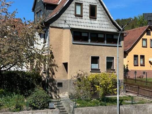 Einfamilienhaus zum Kauf provisionsfrei 92.500 € 8 Zimmer 180 m² 368 m² Grundstück Kloster Bad Salzungen 36433