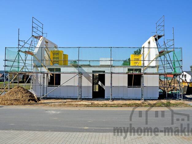 Villa zum Kauf provisionsfrei 696.000 € 5 Zimmer 132 m² 1.470 m² Grundstück Emskirchen Emskirchen 91448