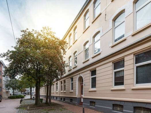 Wohnung zur Miete 570 € 4 Zimmer 81,3 m² 1. Geschoss frei ab sofort Adolfstraße 24 Lehe Bremerhaven 27576