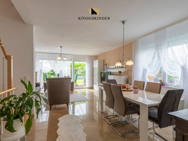 Reihenendhaus zum Kauf 750.000 € 5 Zimmer 127 m² 200 m² Grundstück Maichingen Sindelfingen-Maichingen 71069