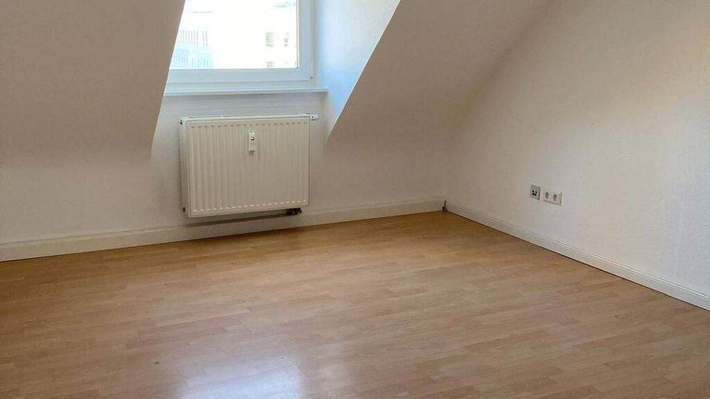 Wohnung zur Miete 495 € 2 Zimmer 44 m² 4. Geschoss frei ab sofort Nordstadt Pforzheim 75177