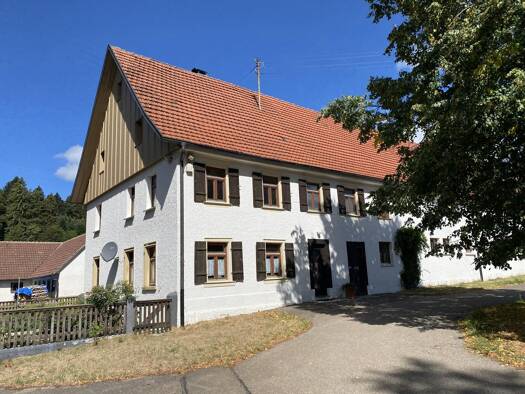Bauernhaus zur Miete 500 € 7 Zimmer 1 m² Reichenbach am Heuberg 78564