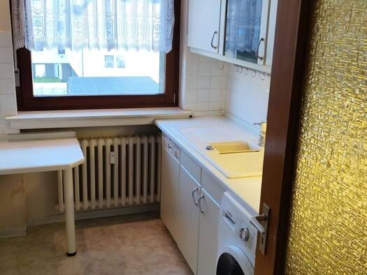 Wohnung zur Miete 712 € 3 Zimmer 75 m² frei ab 01.04.2026 Innenstadt Hameln 31785