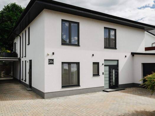 Villa zum Kauf 1.300.000 € 257 m² 617 m² Grundstück frei ab sofort Speyer 67346