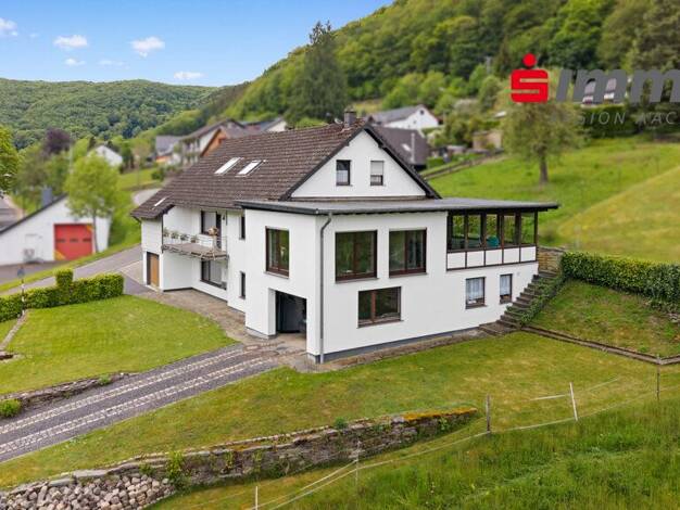 Mehrfamilienhaus zum Kauf 349.000 € 9 Zimmer 298 m² 998 m² Grundstück Erkensruhr Simmerath 52152