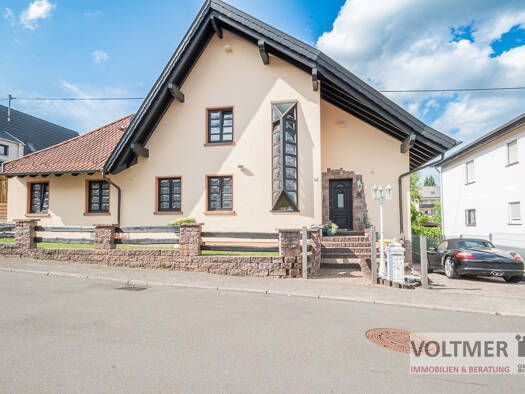 Einfamilienhaus zum Kauf 640.000 € 7 Zimmer 229 m² 1.030 m² Grundstück Furpach Neunkirchen 66539