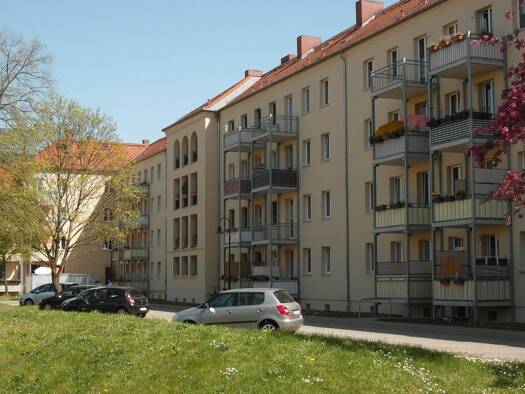 Wohnung zur Miete 501 € 3 Zimmer 71,5 m² Friedensplatz 2 Innenstadt Dessau-Roßlau 06844