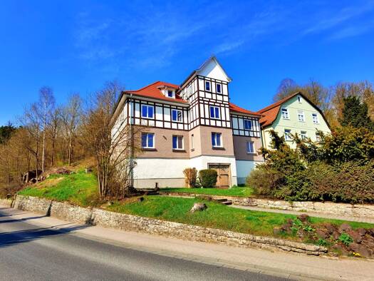 Mehrfamilienhaus zum Kauf 245.000 € 14 Zimmer 385 m² 1.240 m² Grundstück Themar 98660