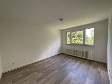 Wohnung zur Miete 339 € 2 Zimmer 41,3 m² Dachgeschoss, 2. Geschoss frei ab 27.12.2025 Marienburger Straße 29 Bant Wilhelmshaven 26389
