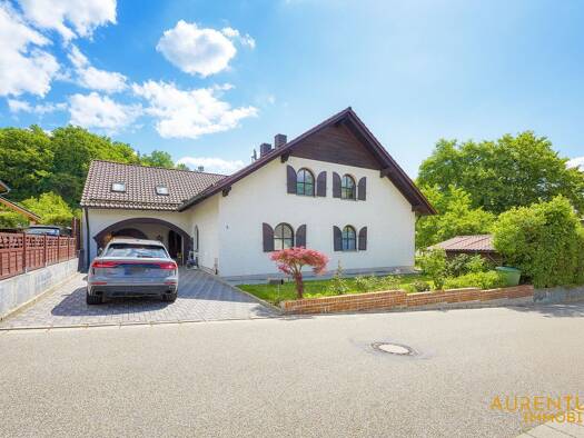 Mehrfamilienhaus zum Kauf 13 Zimmer 401,5 m² 931 m² Grundstück Wörth Wörth an der Donau 93086