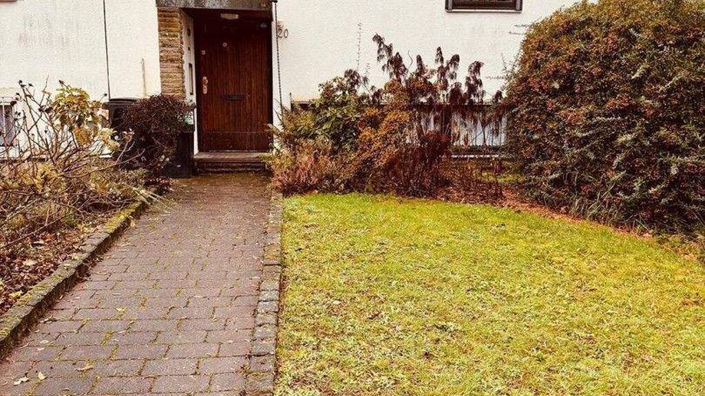Einfamilienhaus zum Kauf provisionsfrei 330.000 € 5 Zimmer 140 m² 259 m² Grundstück Rostocker Straße 20 Eschberg Saarbrücken 66121