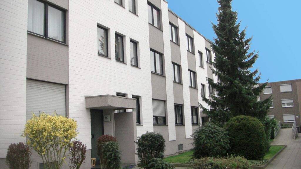 Wohnung zur Miete 498 € 2,5 Zimmer 83 m² Geschoss 1/2 frei ab 01.06.2026 Geilenkirchen 52511